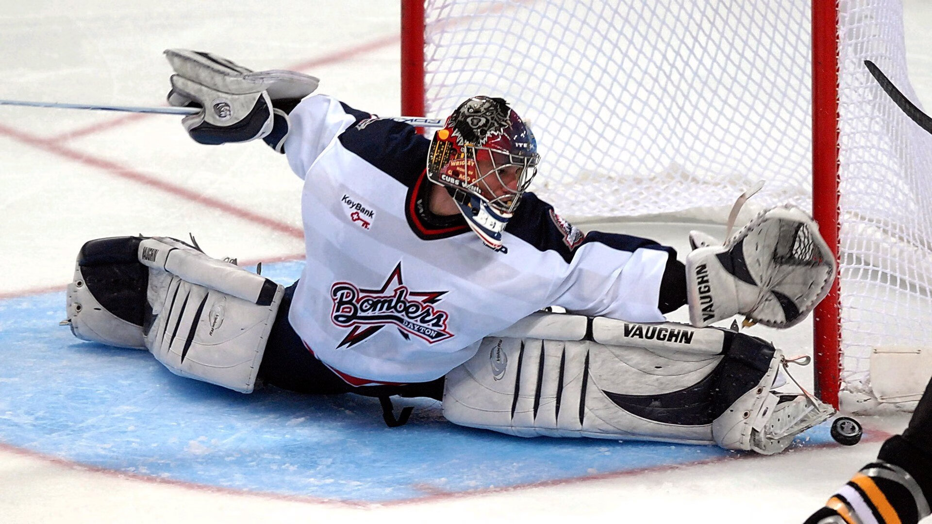 智能监控实现赛场实时应急,智能视频监控装置