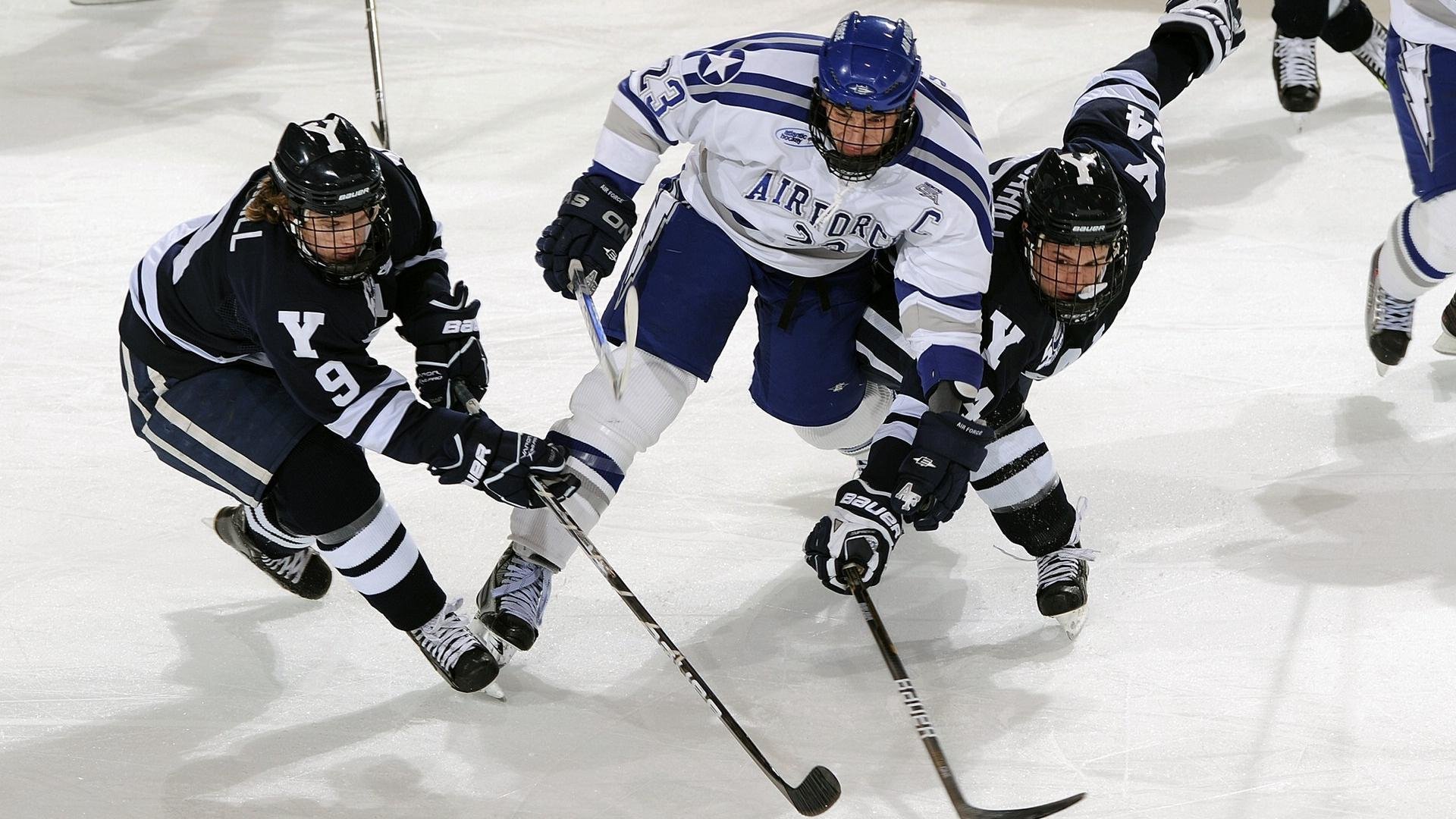 湖人与洛杉矶历史协会共建“篮球与城市发展”档案馆,他是洛杉矶湖人队的传奇球星